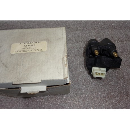 8.880019  Bobina d'accensione  PER  RENAULT VOLVO