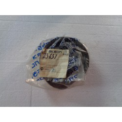 23631 AKRON Supporto ammortizzatore a molla Assale inferiore Dx Sx  PER  VOLVO