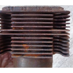 4379963 FIAT 2 CILINDRI CLASSE B CON RUGGINE COME DA FOTO PER FIAT 126 650cc