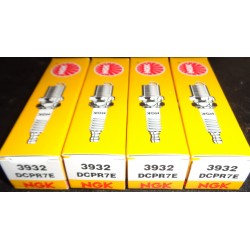 NGK 3932 DCPR7E  4X Candela accensione PER SUZUKI Wagon R+ I Alto VI (FF)
