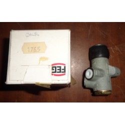 176.5 FEG  Correttore di frenata PER RENAULT  R16 R4 R5
