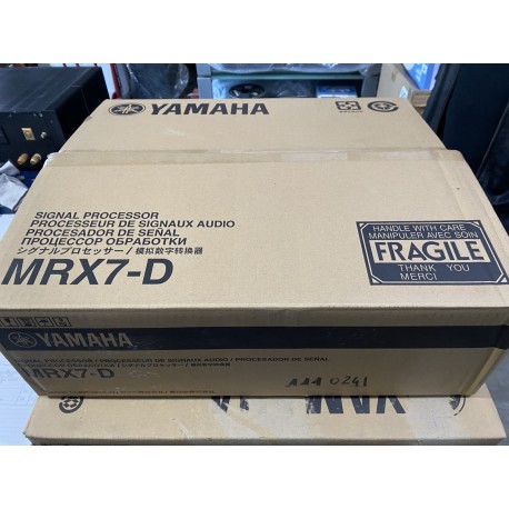 Yamaha MRX7-D Dante Processore DSP