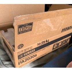 YAMAHA PA2030A AMPLIFICATORE