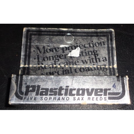 PLASTICOVER FIVE SOPRANO SAX REEDS  4