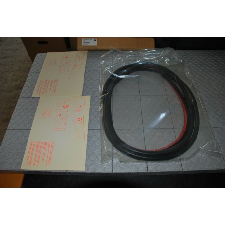 51228223703 GUARNIZIONE PORTA POSTERIORE NUOVO ORIGINALE BMW SERIE 7 E65