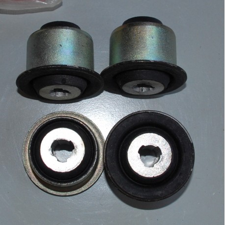 02.0895 CAUTEX 4x BOCCOLA BRACCIO SOSP. ANT. PER RENAULT KANGOO