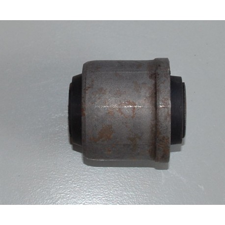02.0391 CAUTEX SUPPORTO BRACCIO OSCILLANTE PER RENAULT CLIO