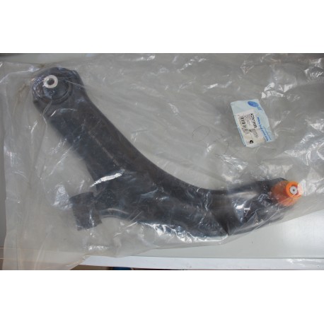 ADN18698 BLUE PRINT Braccio oscillante SX PER NISSAN MICRA III NOTE I